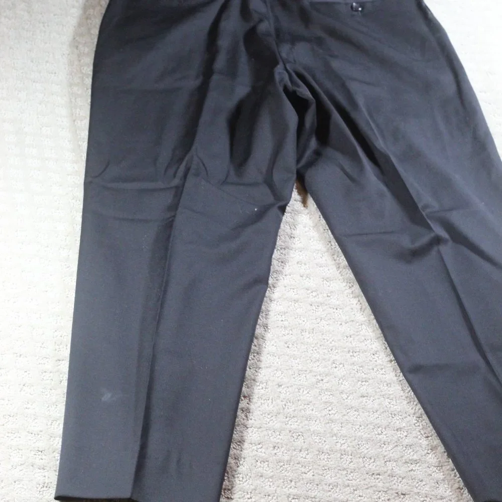 Pronto Uomo Black Suit with Cumber Bun Size: 40R